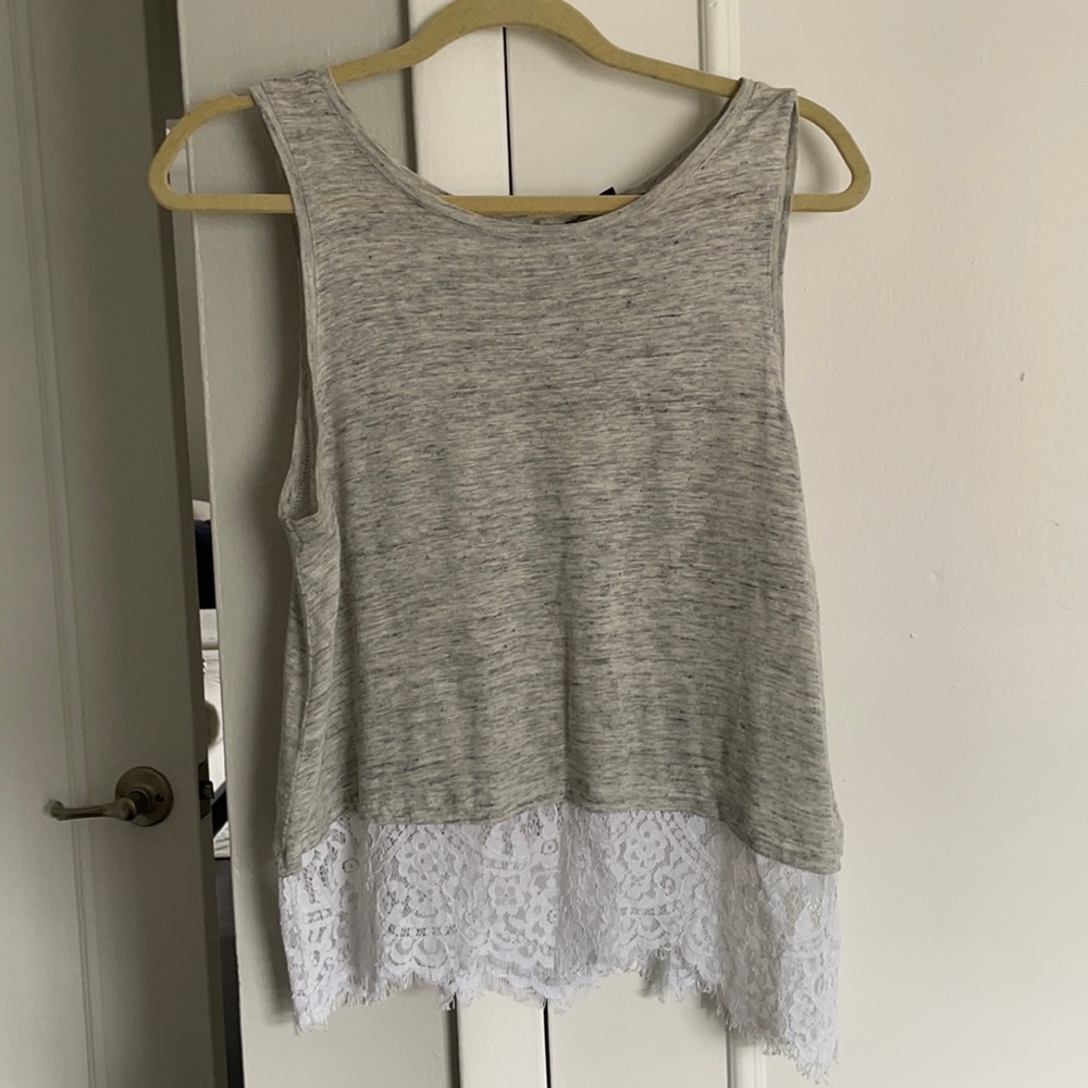 LAST CALL - Like new! Generation Love Sleeveless Top with Lace and buttons